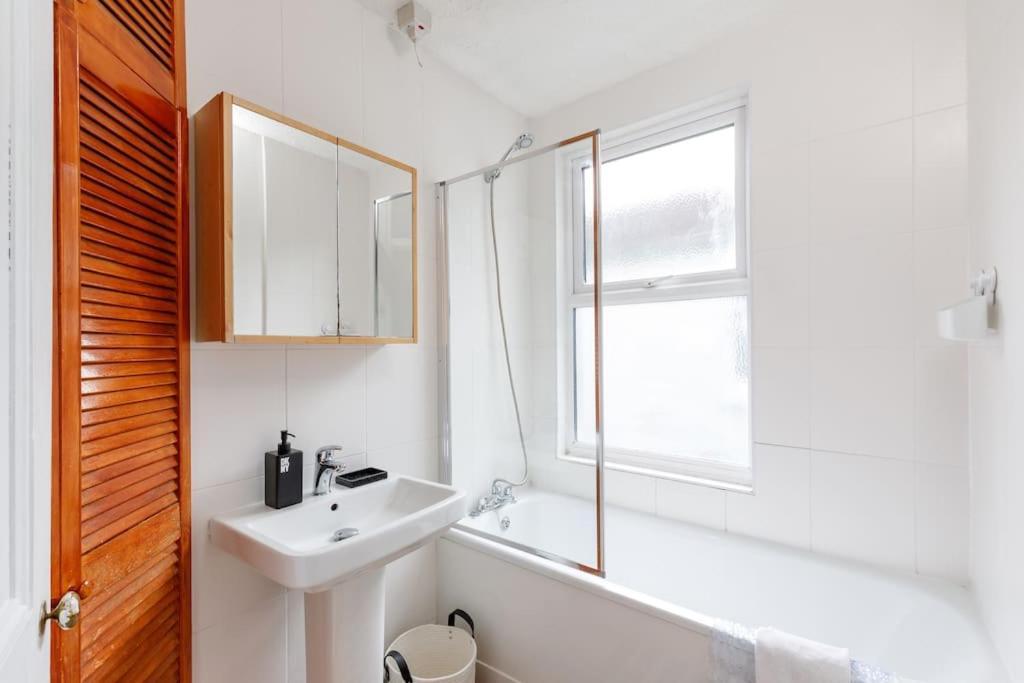 Charming 2 Bedroom Flat In Central Hove With Free Parking 外观 照片